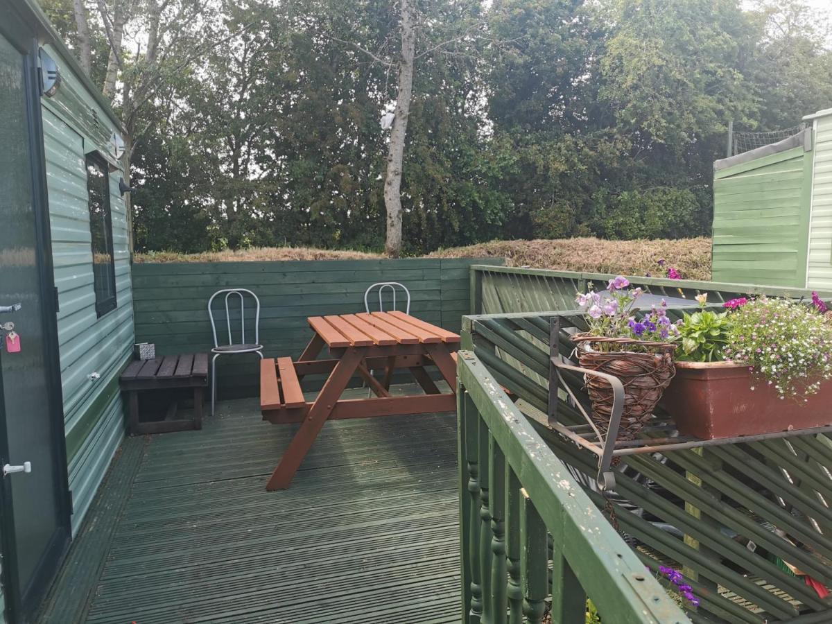 Lochlands Caravan Park X Villa Forfar Eksteriør bilde