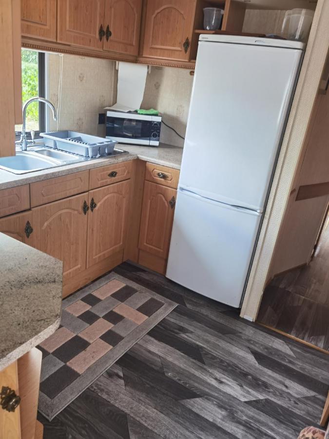 Lochlands Caravan Park X Villa Forfar Eksteriør bilde